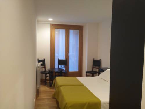 Pamplona España codigo de promocion booking.com