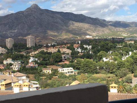 Puerto Banús España codigo de promocion booking.com
