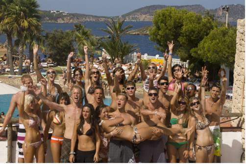 Es Cana España codigo de promocion booking.com