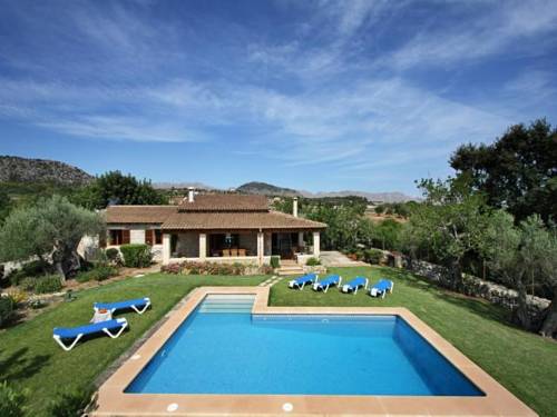Pollença España codigo de promocion booking.com