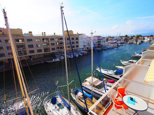 Empuriabrava España codigo de promocion booking.com