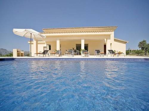 Pollença España codigo de promocion booking.com