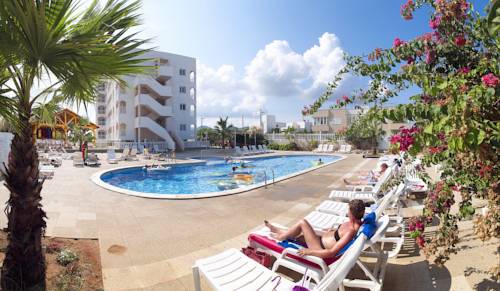 Bahía de San Antonio España codigo de promocion booking.com