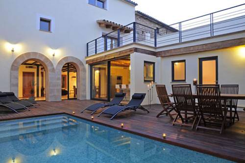 Pollença España codigo de promocion booking.com