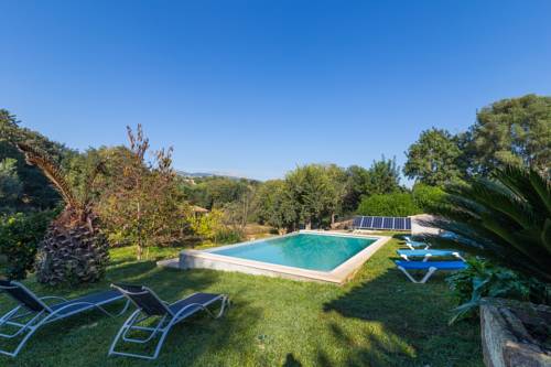 Campanet España codigo de promocion booking.com